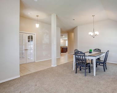 6 Beechcreek Drive - Photo Thumbnail 5