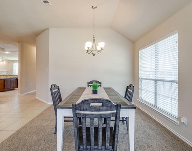 6 Beechcreek Drive - Photo Thumbnail 4