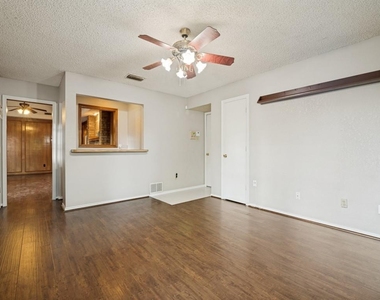 5114 Vera Cruz Drive - Photo Thumbnail 15