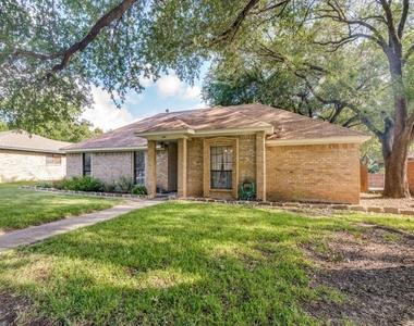 5114 Vera Cruz Drive - Photo Thumbnail 1