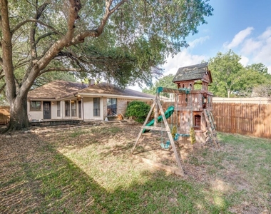 5114 Vera Cruz Drive - Photo Thumbnail 24