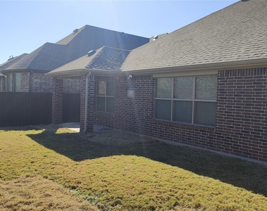113 Chelsea Court - Photo Thumbnail 23