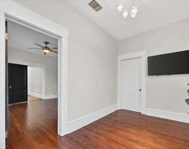 802 Haines Avenue - Photo Thumbnail 20