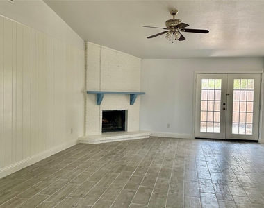 5300 Duchess Court - Photo Thumbnail 13