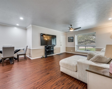 10029 Regal Park Lane - Photo Thumbnail 5