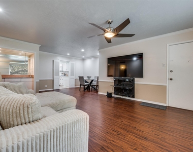 10029 Regal Park Lane - Photo Thumbnail 8