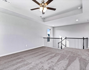 3917 Madison Lane - Photo Thumbnail 13