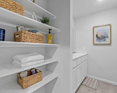 401 Bent Oak Drive - Photo Thumbnail 26