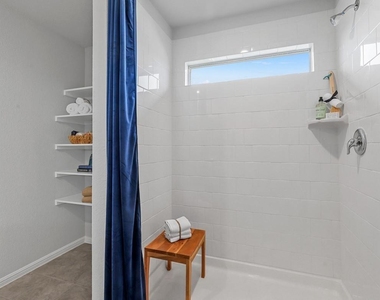 401 Bent Oak Drive - Photo Thumbnail 21