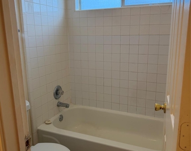 406 Alta Ridge Drive - Photo Thumbnail 22
