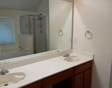 406 Alta Ridge Drive - Photo Thumbnail 14