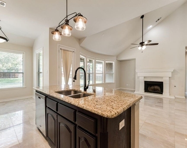 3394 Overhill Drive - Photo Thumbnail 11