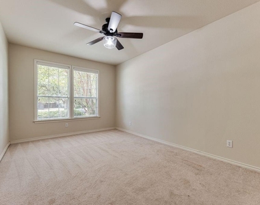 3394 Overhill Drive - Photo Thumbnail 29