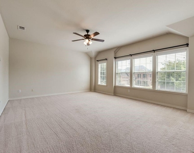 3394 Overhill Drive - Photo Thumbnail 26