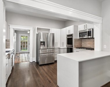5712 Goliad Avenue - Photo Thumbnail 4