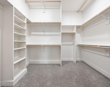 5933 Oram Street - Photo Thumbnail 23