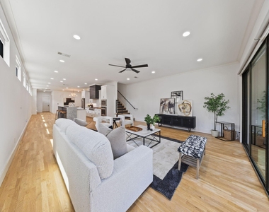 5933 Oram Street - Photo Thumbnail 13