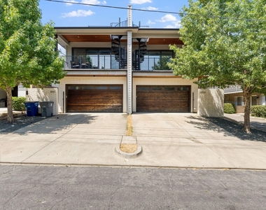 5933 Oram Street - Photo Thumbnail 37