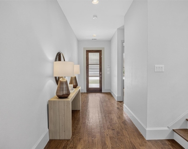 5328 Manett Street - Photo Thumbnail 2