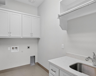 5328 Manett Street - Photo Thumbnail 27