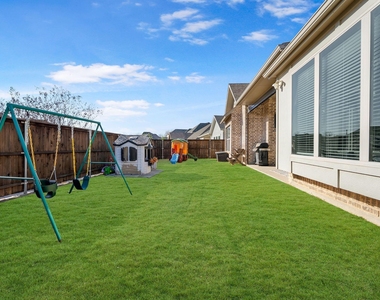 1107 S Sarah Street - Photo Thumbnail 32