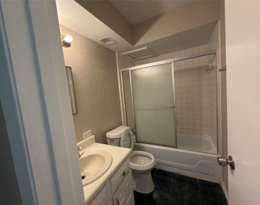 358 Valley Park Drive - Photo Thumbnail 26