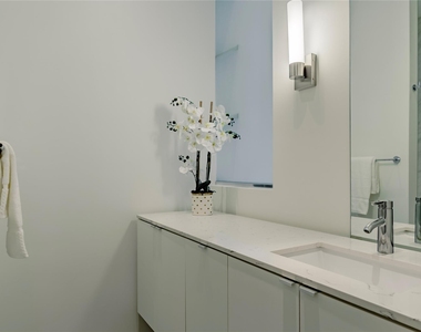 1504 Burlew Street - Photo Thumbnail 14
