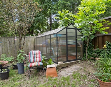 1023 High Cotton Lane - Photo Thumbnail 27