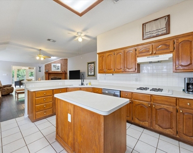 1023 High Cotton Lane - Photo Thumbnail 10