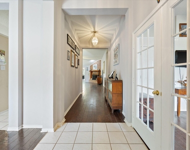 1023 High Cotton Lane - Photo Thumbnail 3