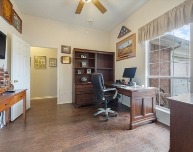 1023 High Cotton Lane - Photo Thumbnail 5
