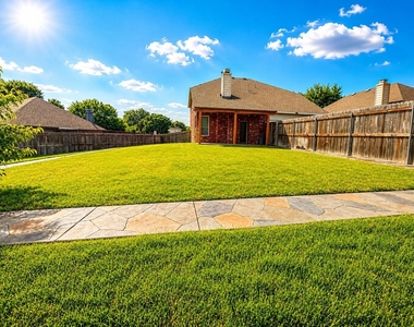 1114 Hidden Creek Drive - Photo Thumbnail 12