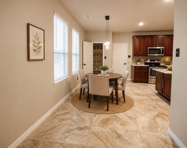 1114 Hidden Creek Drive - Photo Thumbnail 21