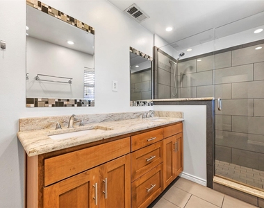 3468 Townsend Drive - Photo Thumbnail 17