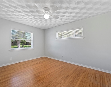 3468 Townsend Drive - Photo Thumbnail 13