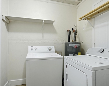 129 Mountain View Drive - Photo Thumbnail 13