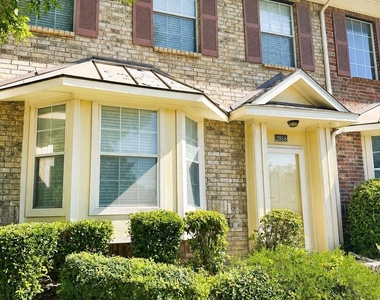 2918 Durango Place - Photo Thumbnail 1