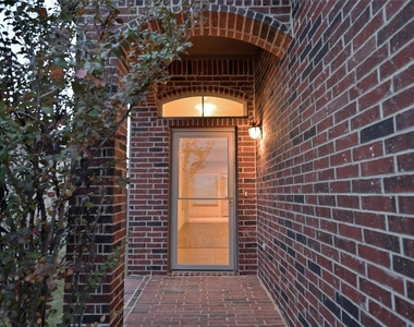 5921 Comanche Peak Drive - Photo Thumbnail 31
