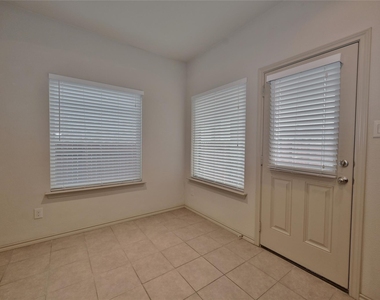 5921 Comanche Peak Drive - Photo Thumbnail 9