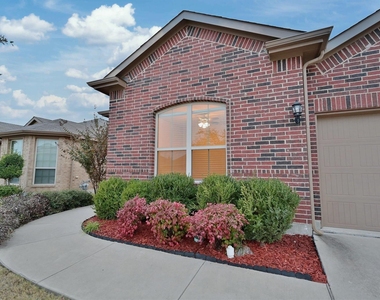 5921 Comanche Peak Drive - Photo Thumbnail 1