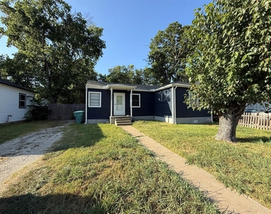 1033 S Hub Street - Photo Thumbnail 1