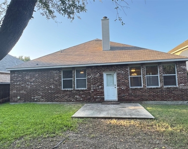 4001 Hawkins Drive - Photo Thumbnail 19