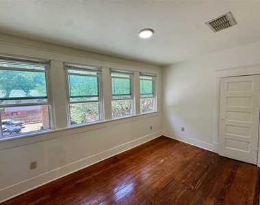 715 W Hickory - Photo Thumbnail 7