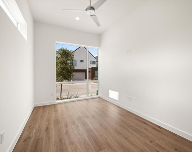 312 Tillery Circle - Photo Thumbnail 20
