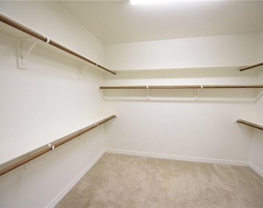 6269 Oram Street - Photo Thumbnail 19