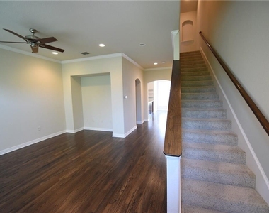 6269 Oram Street - Photo Thumbnail 14
