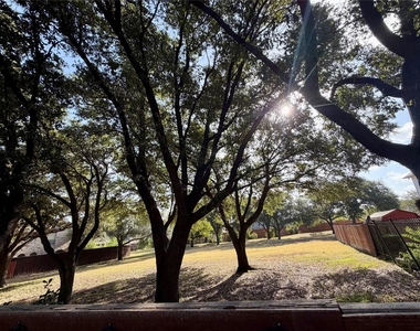 1848 Bachman Court - Photo Thumbnail 16