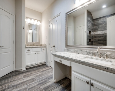 1848 Bachman Court - Photo Thumbnail 11