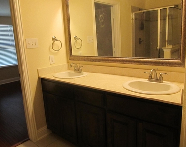 4024 Eric Drive - Photo Thumbnail 18