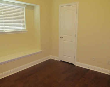 4024 Eric Drive - Photo Thumbnail 24